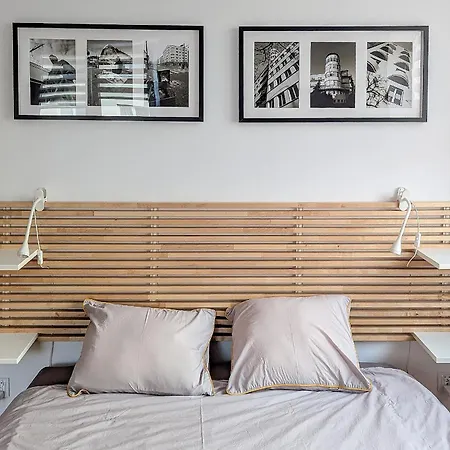 Blue Moon Apartment